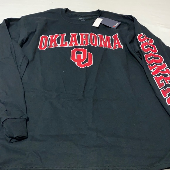 Shirt - Picture 2 of 4